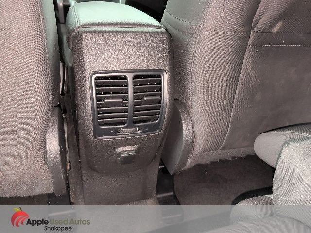 Used 2017 Red Ford SE image 32