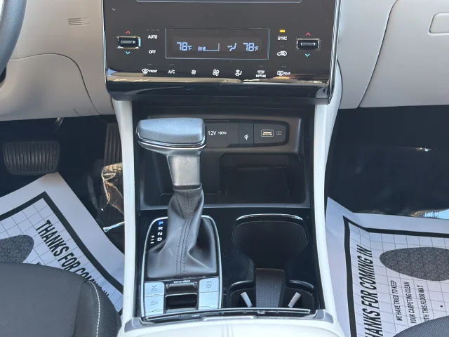 Used 2024 Blue Hyundai SEL image 29
