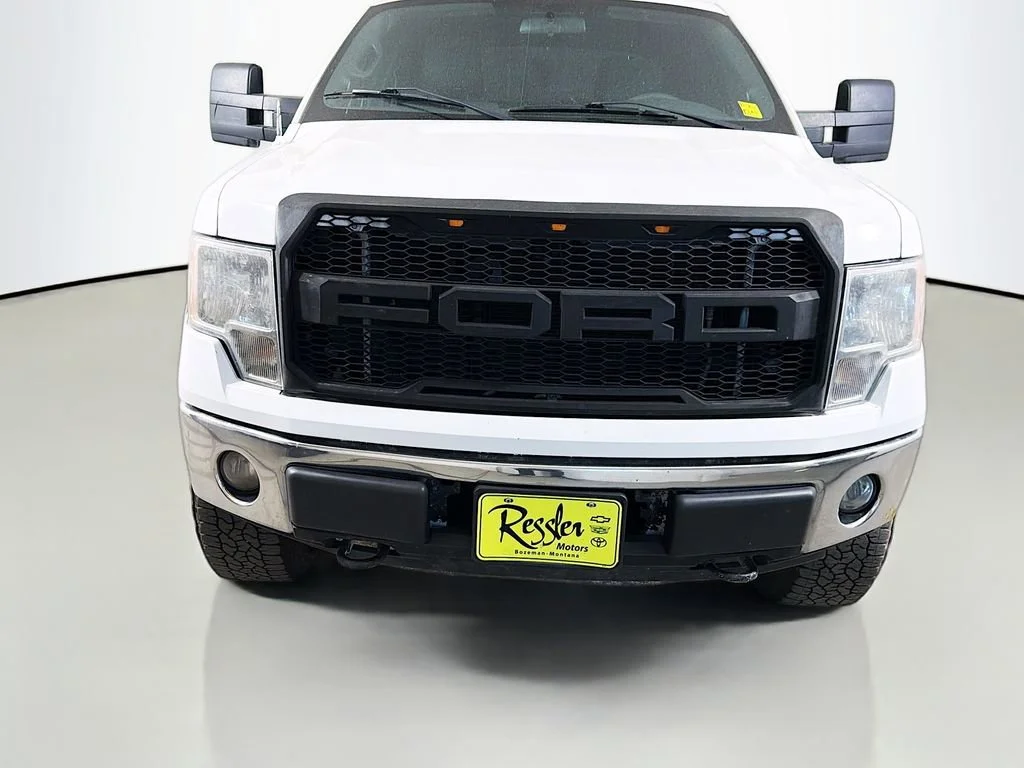 Used 2013 White Ford XL image 2