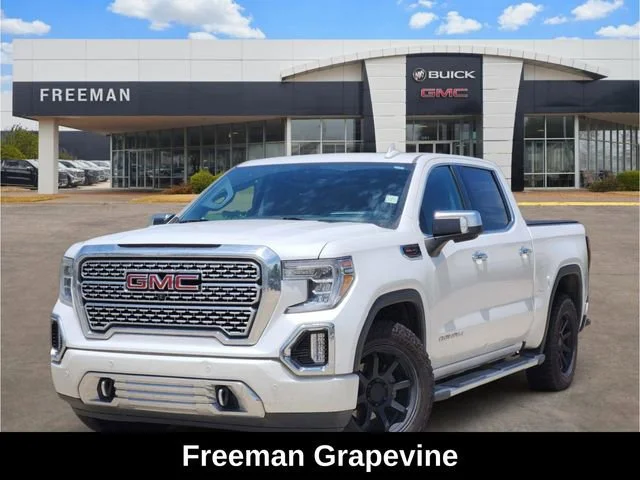 2019 GMC Sierra 4WD Crew Cab Short Box's photo