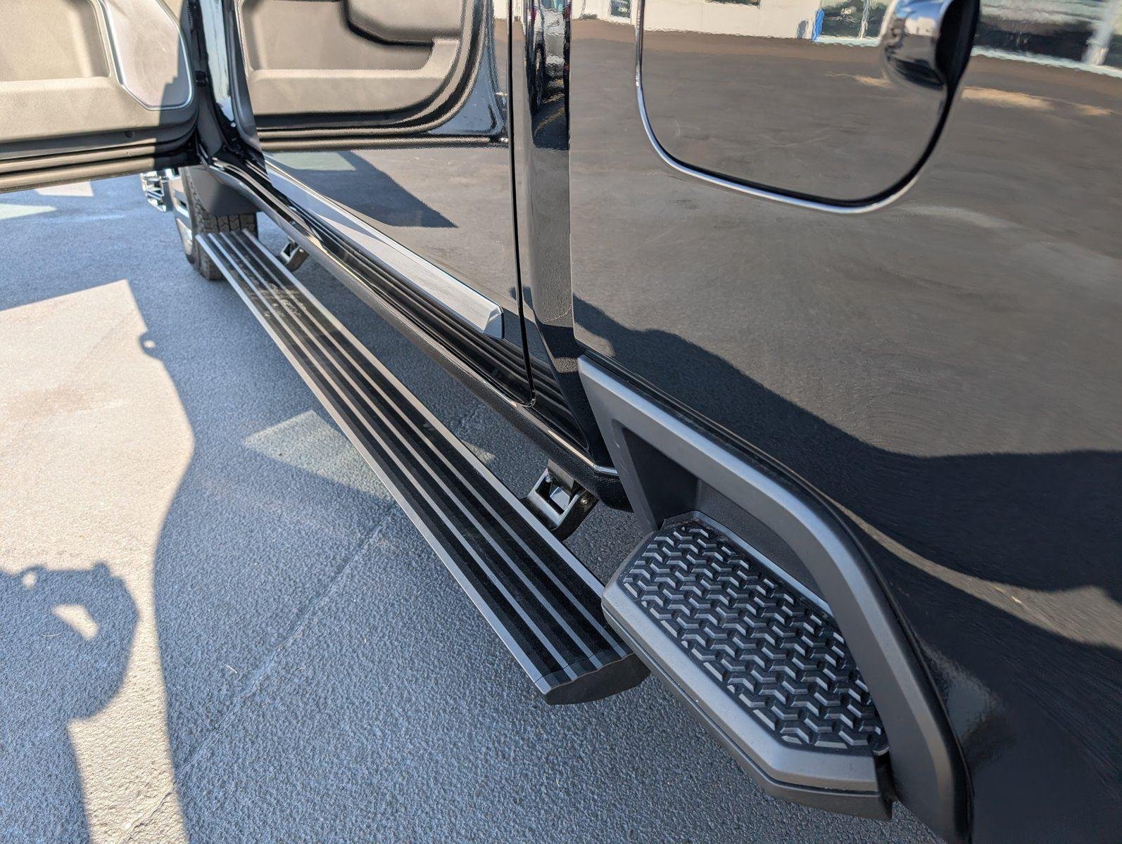 2026 Chevrolet Silverado 3500 HD High Country - Photo 21
