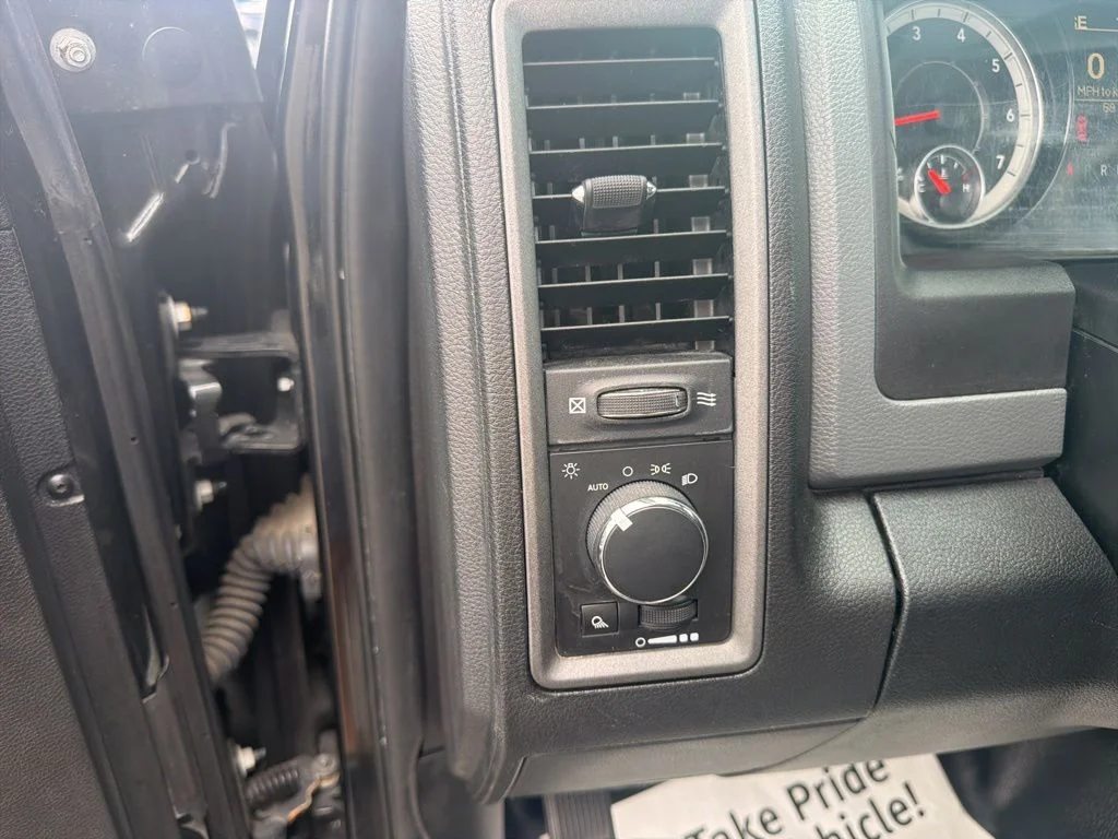 Used 2017 Black Ram Tradesman image 19