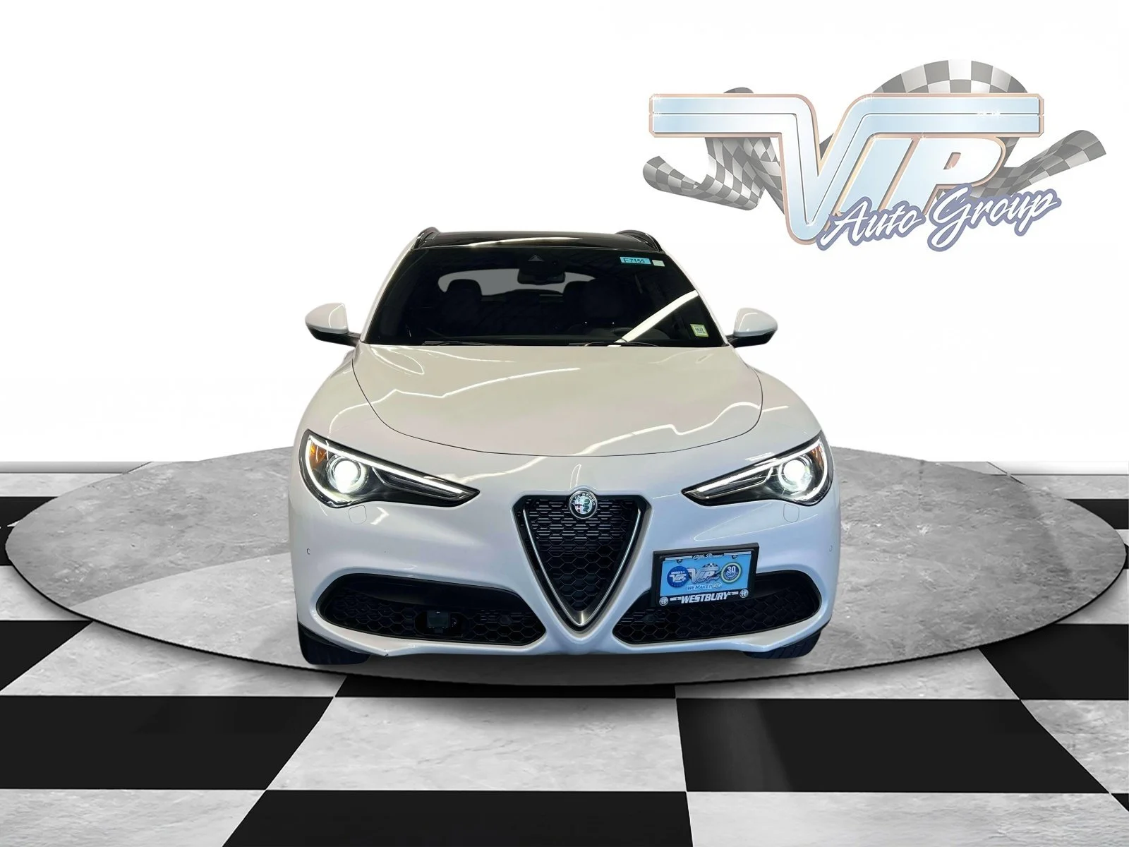 Used 2023 Alfa White Alfa Romeo Ti image 2