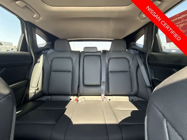 Used 2025 Red Nissan SL image 22