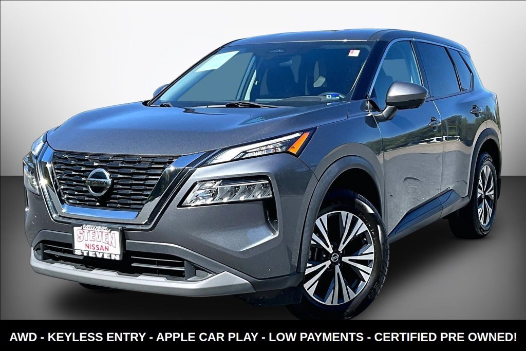 Used 2021 Gray Nissan SV image 3