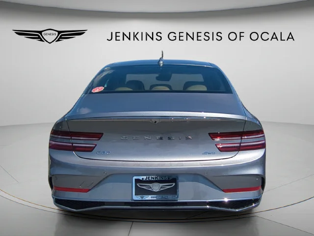 Used 2025 Silver Genesis 2.5T image 4