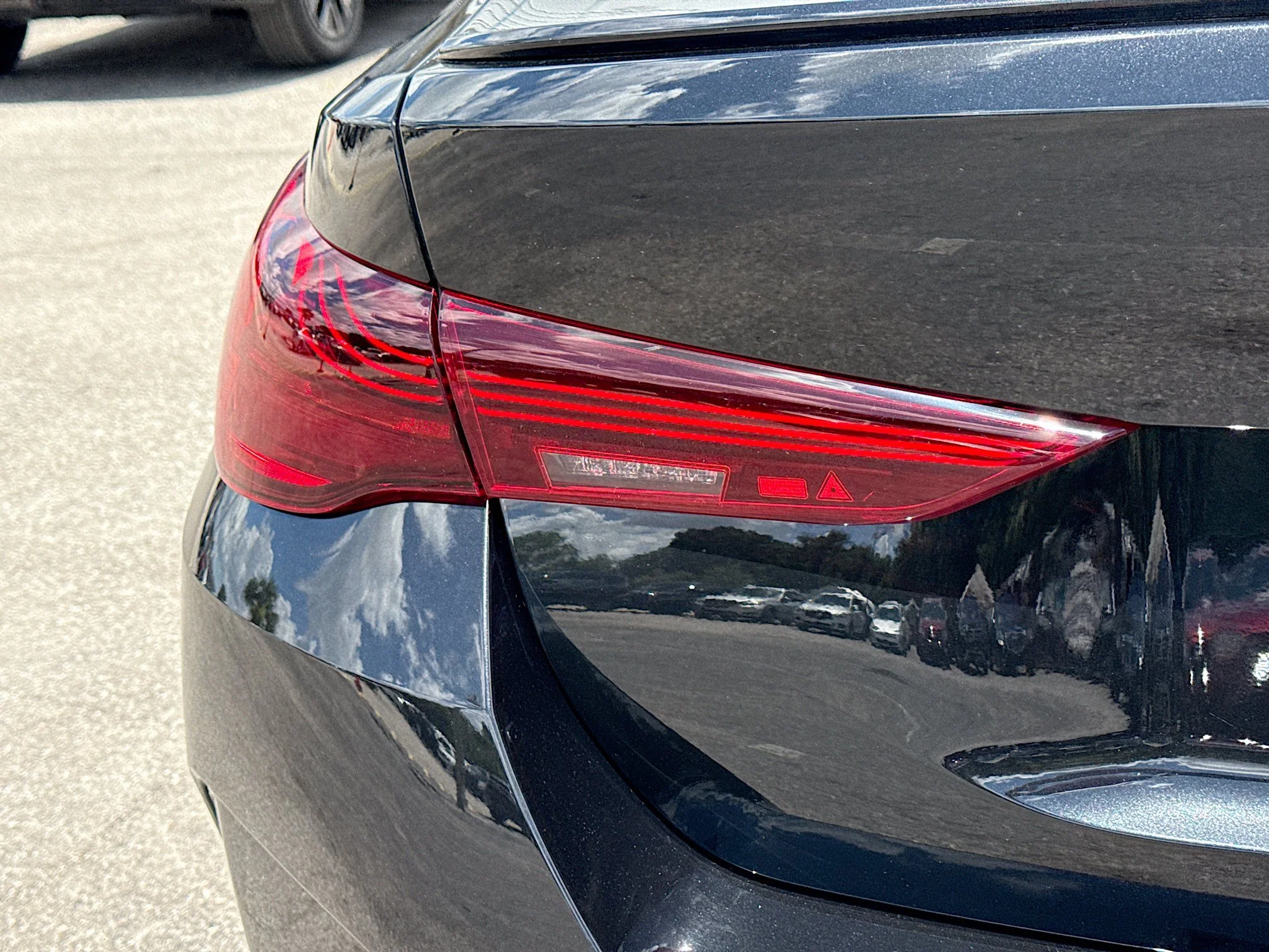 New 2026 Black Sapphire Metallic BMW 430i image 10