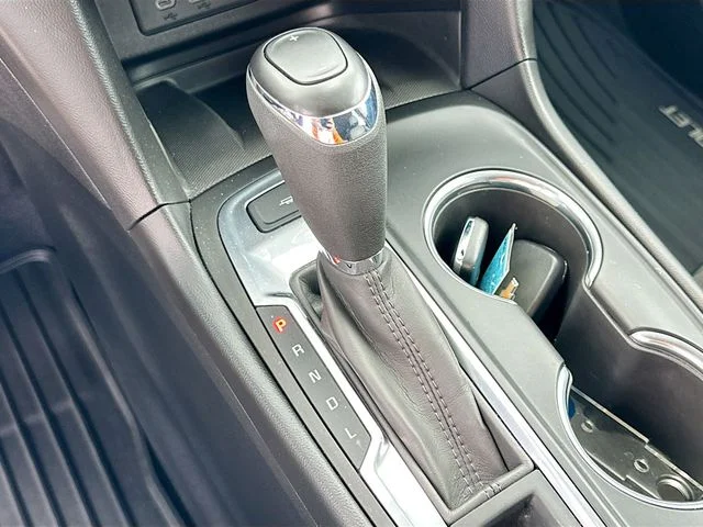 Used 2020 Silver Chevrolet Premier image 16