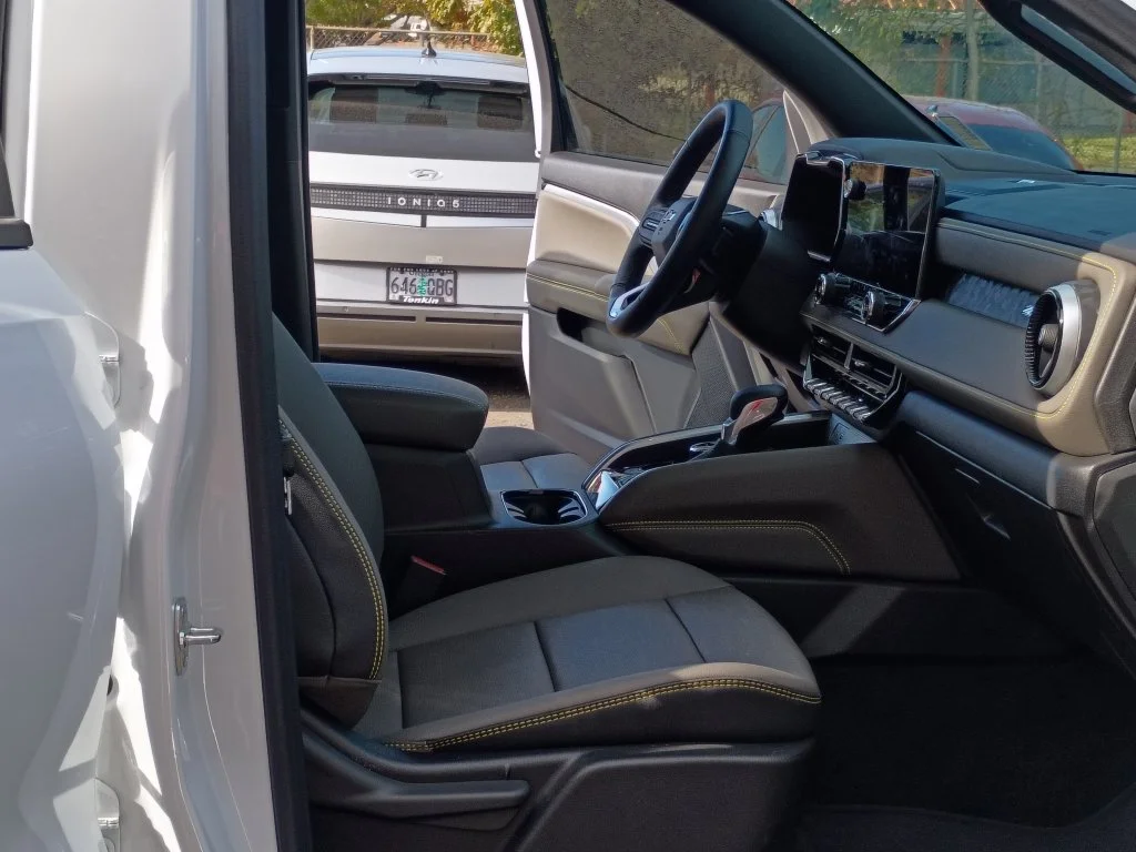 Used 2026 Summit White Chevrolet ZR2 image 19