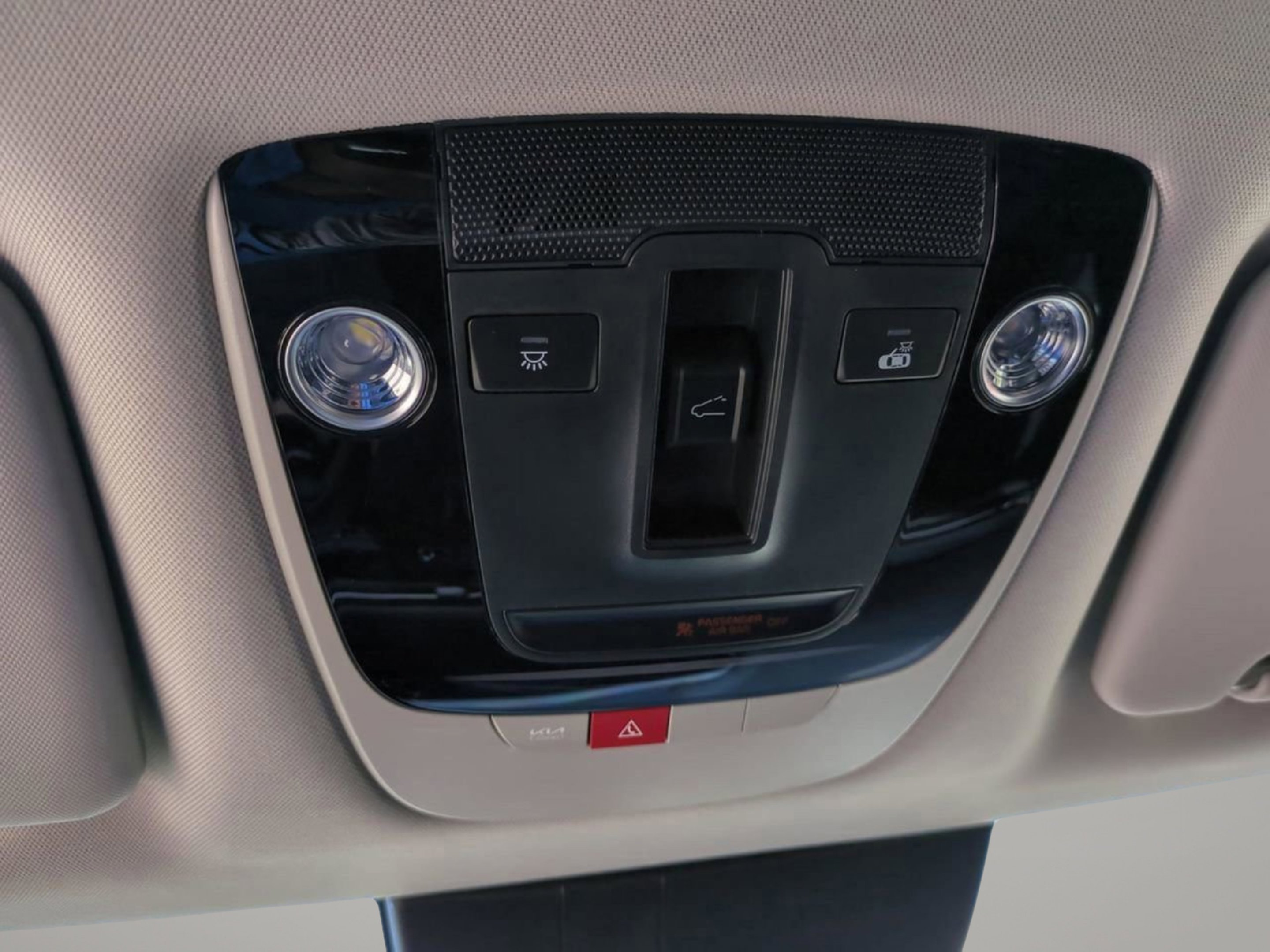 New 2026 Glacial White Pearl Kia EX image 25