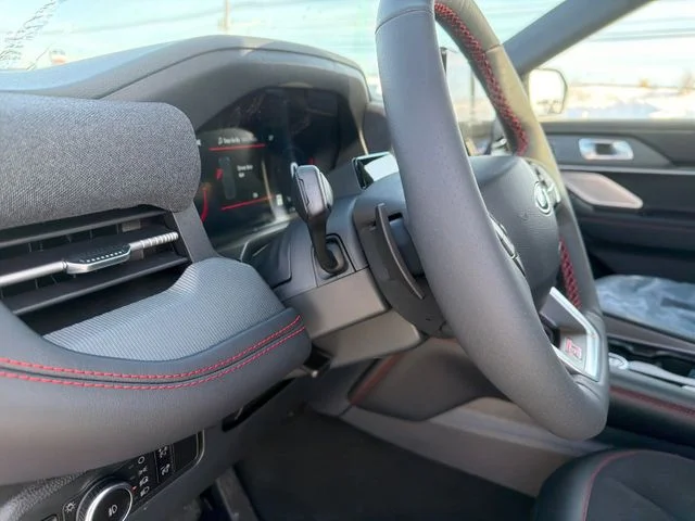 New 2026 Star White Metallic Tri-Coat Ford ST image 33