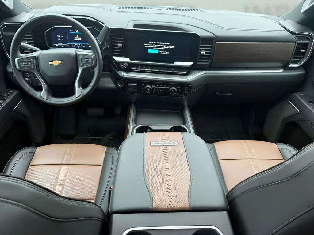 Used 2025 Black Chevrolet High Country image 29