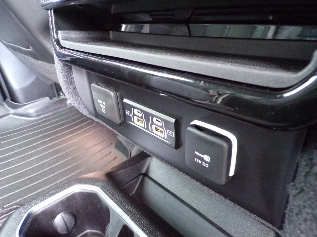 Used 2022 Silver Jeep Series II image 13