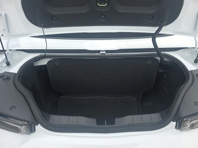 Used 2023 White Chevrolet ZL1 image 33