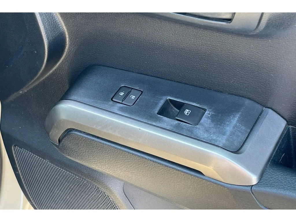 Used 2018 Quicksand Toyota SR5 image 21