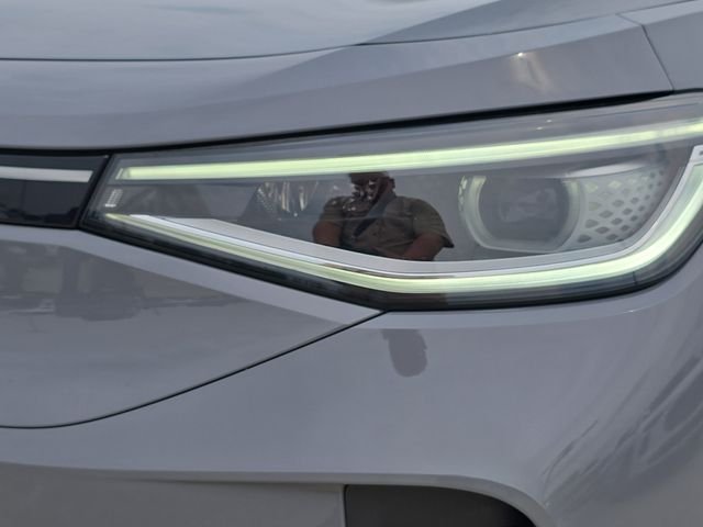 Used 2021  Volkswagen Pro S image 35