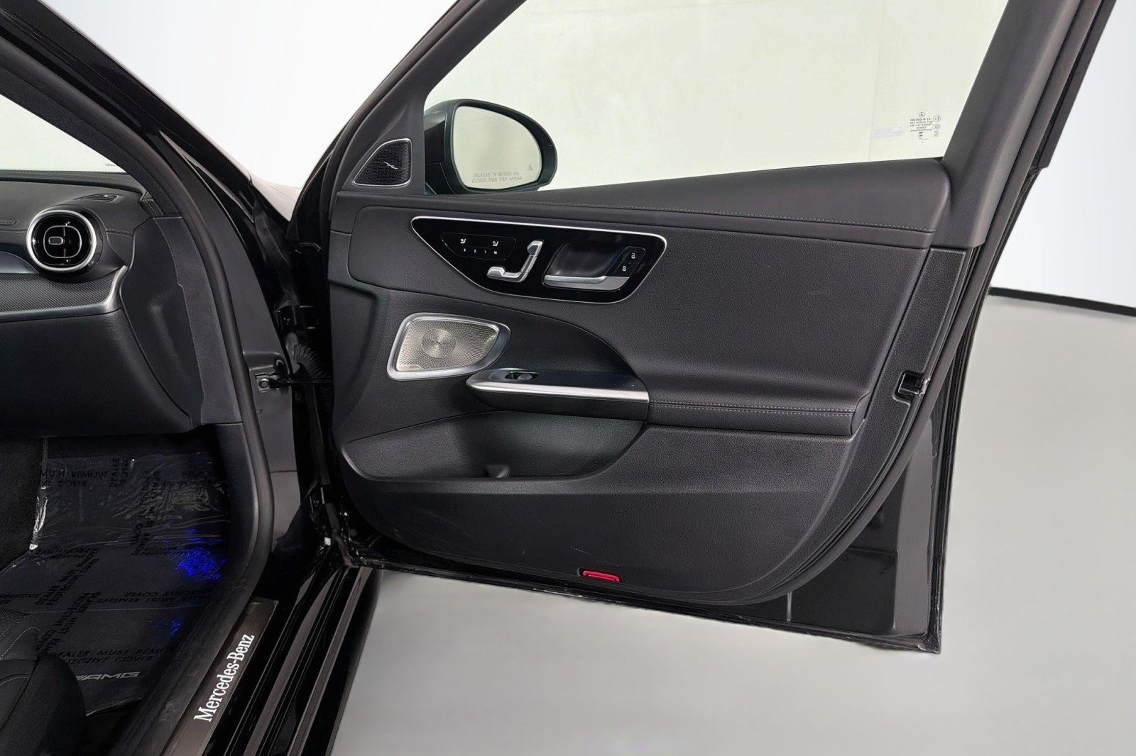 Used 2024 Obsidian Black Metallic Mercedes-Benz C 300 image 25