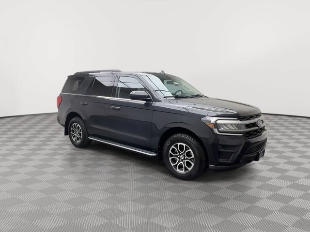Used 2023 Dark Matter Gray Ford XLT image 43
