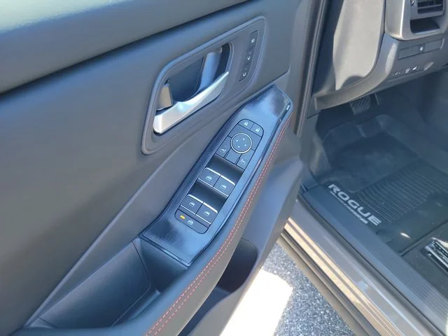 2026 Nissan Rogue Rock Creek - Photo 6