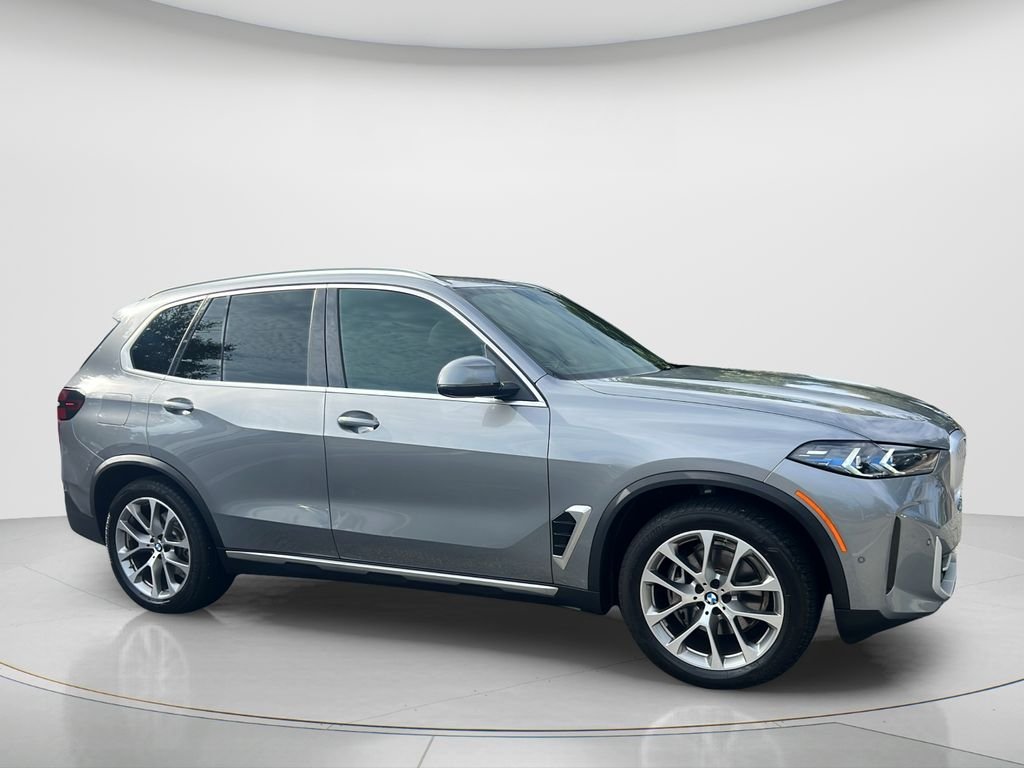 Certified Used 2024 Skyscraper Grey Metallic BMW xDrive40i image 3