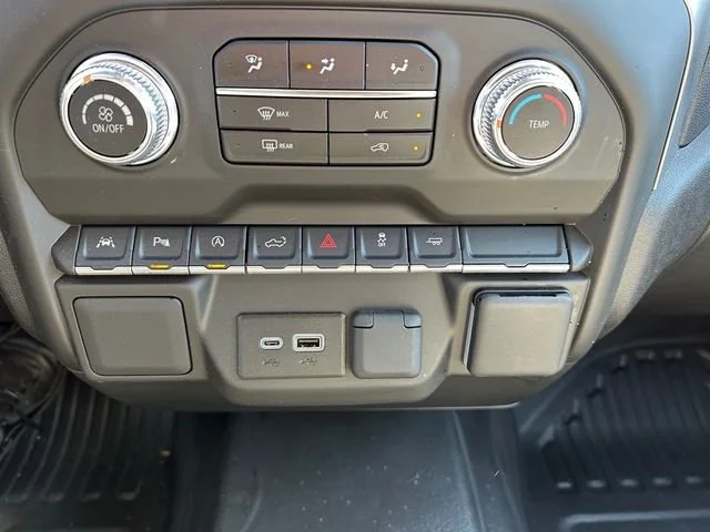 2025 GMC Sierra 1500 Pro - Photo 31