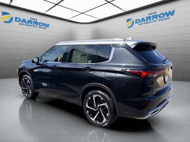 Used 2025 Black Mitsubishi SEL Platinum Edition image 3