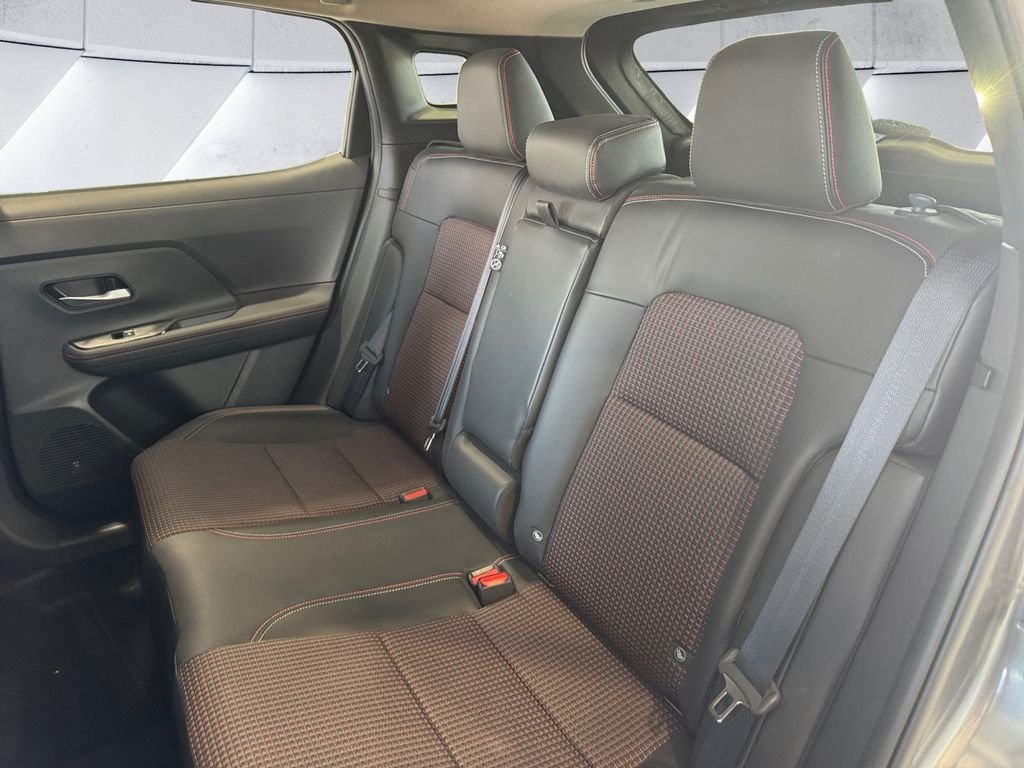 Certified Used 2025 Gray Nissan SR image 18