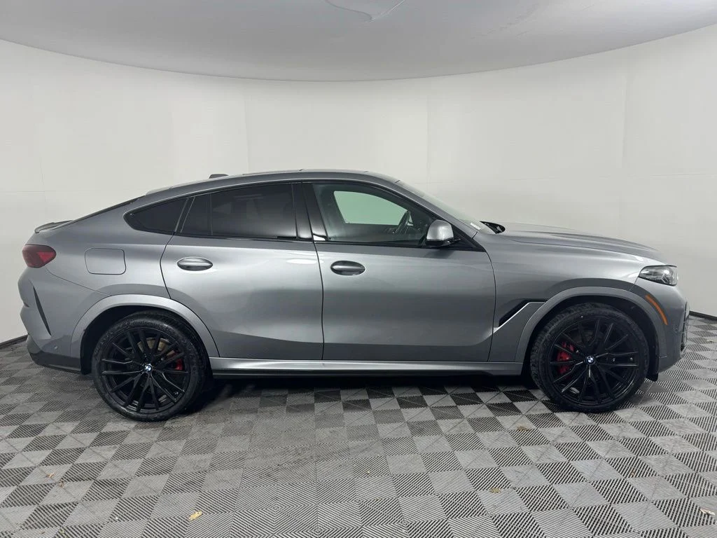 Certified Used 2024 Gray BMW xDrive40i image 4
