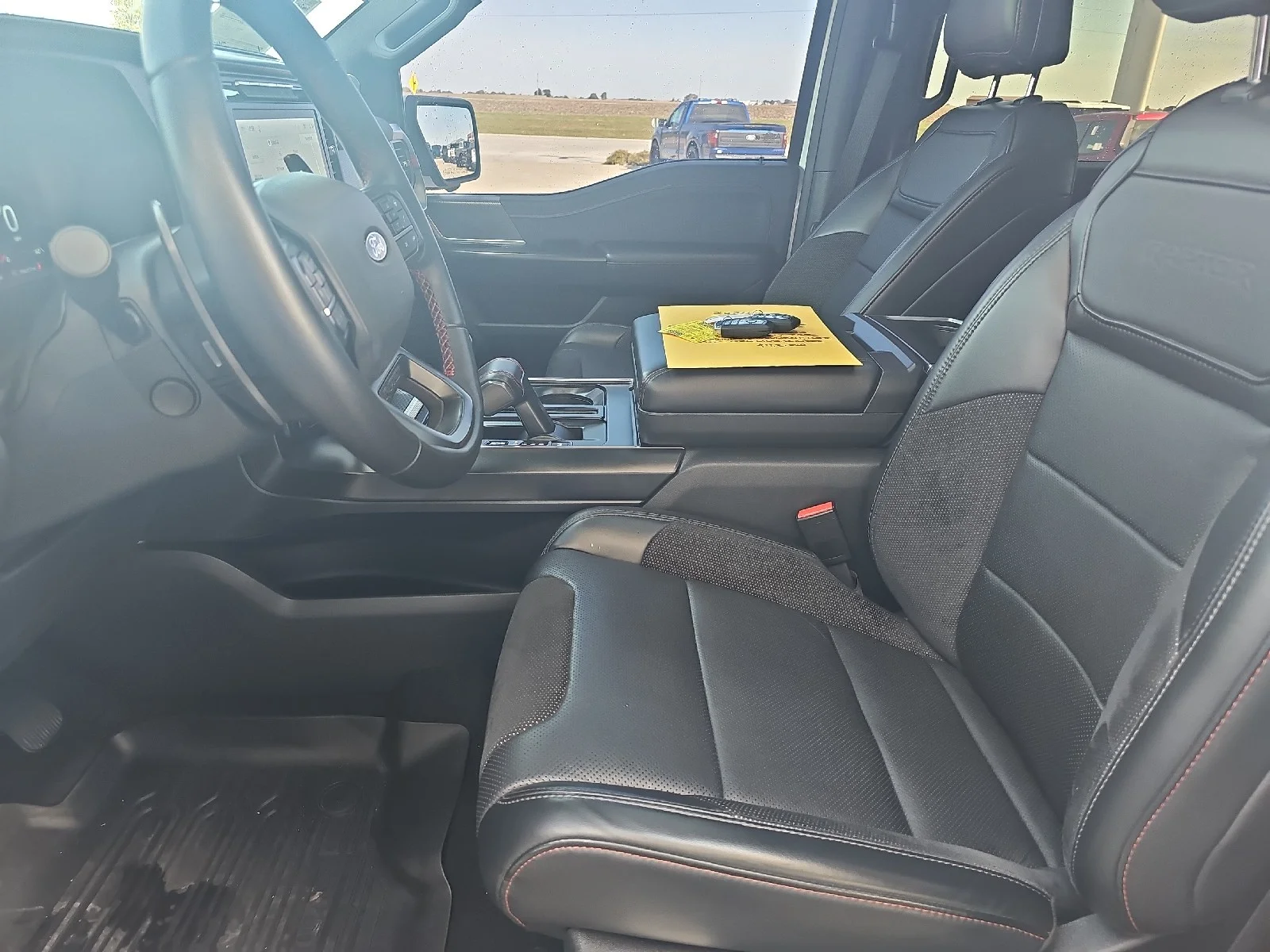 Used 2024  Ford Raptor image 24