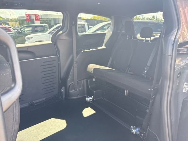 Used 2024 White Chrysler Touring image 14