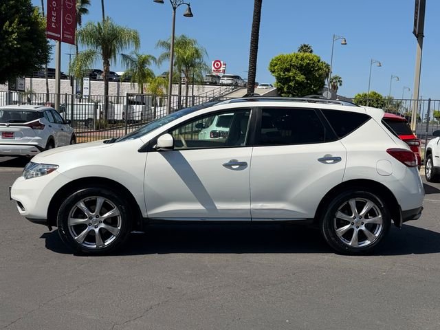 Used 2012 White Nissan LE image 4
