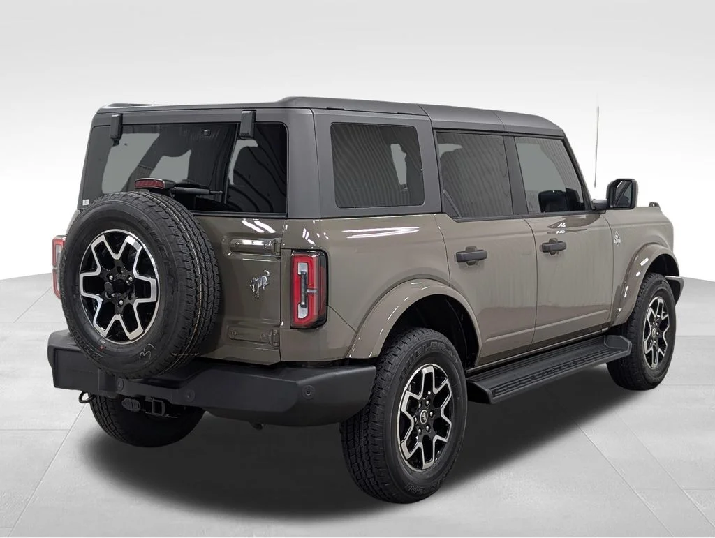 New 2026 Marsh Gray Ford Outer Banks® image 21