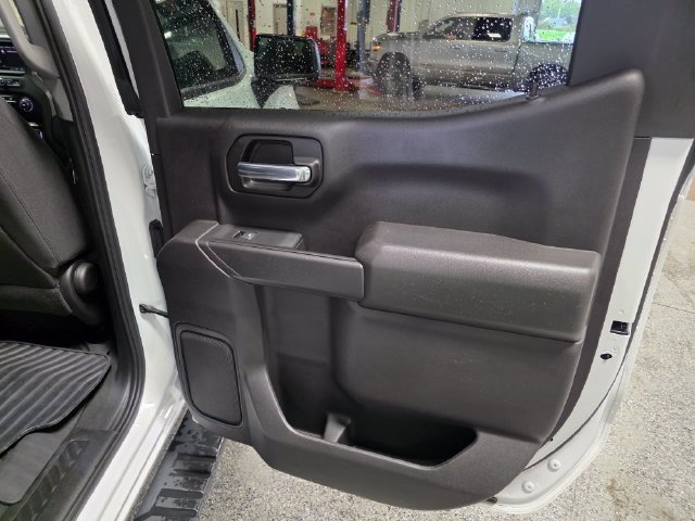 Used 2024 Summit White Chevrolet Custom Trail Boss image 10