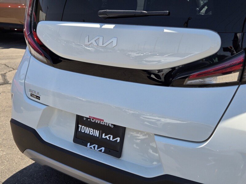Certified Used 2025 White Kia EX image 6