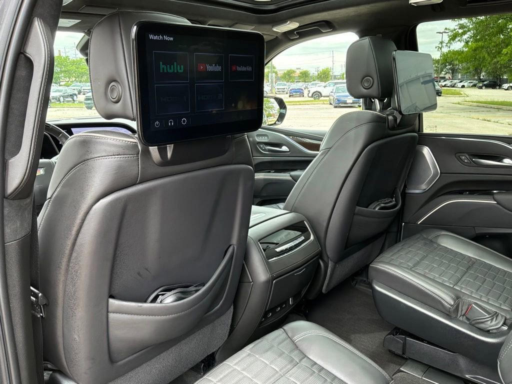 Used 2023 Black Raven Cadillac Sport Platinum image 25
