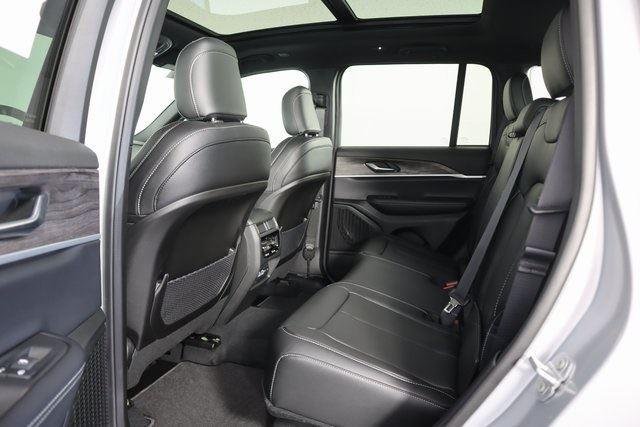 2025 Jeep Grand Cherokee Limited - Photo 8