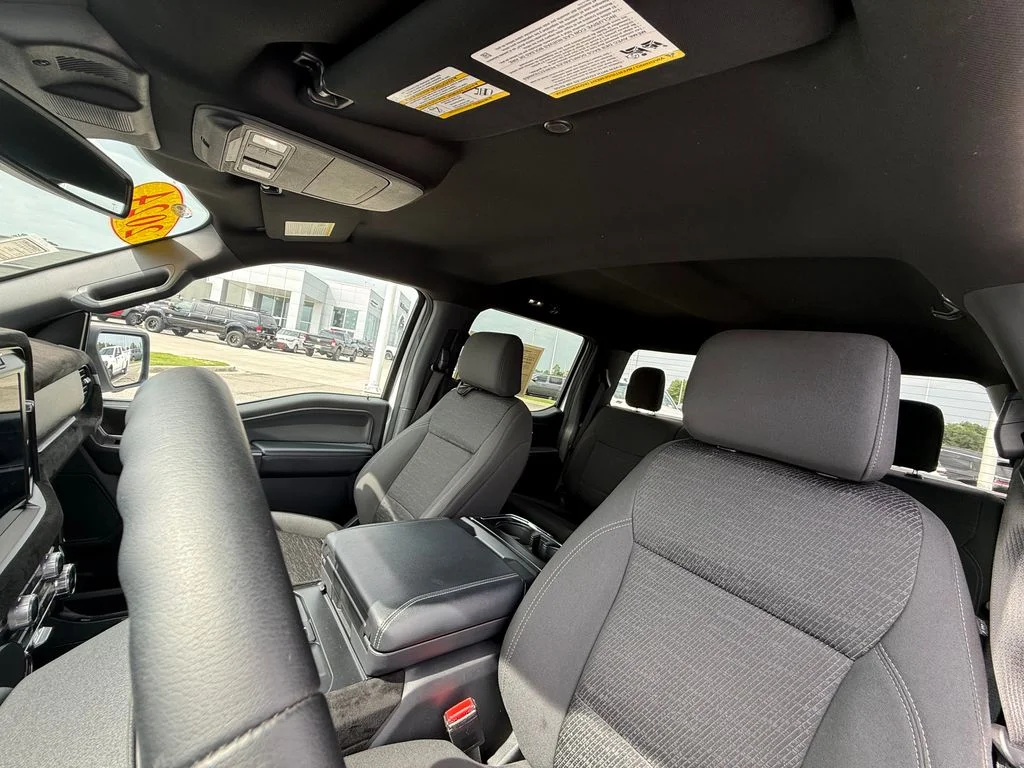Used 2024 White Ford XLT image 18