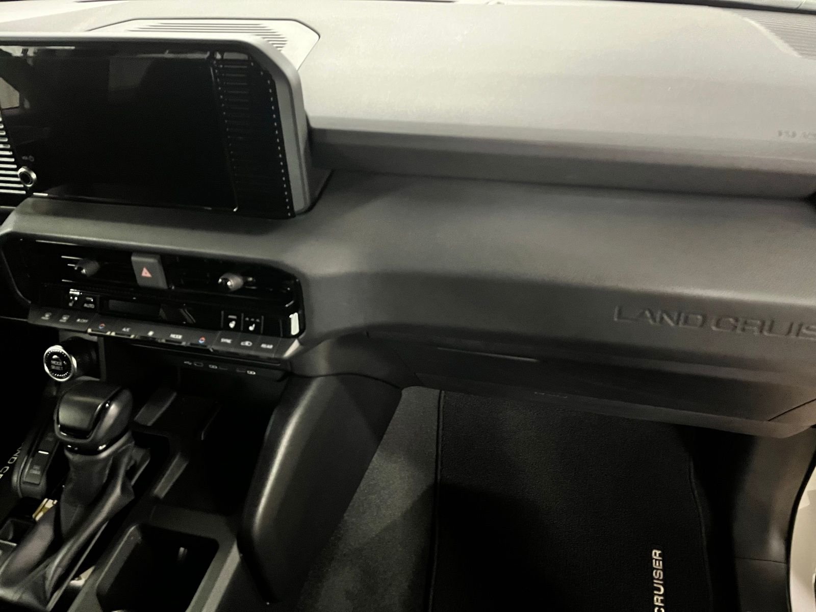 Used 2024 White Toyota 1958 image 20