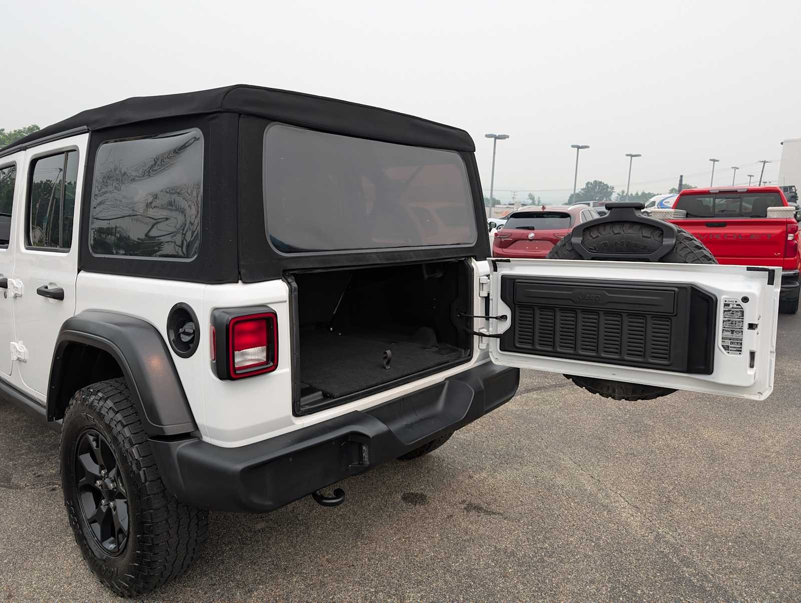 Used 2022 Bright White Clearcoat Jeep Unlimited Willys image 41