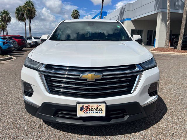 Used 2023 IRIDESCENT PEARL TRICOAT Chevrolet LT Cloth image 2