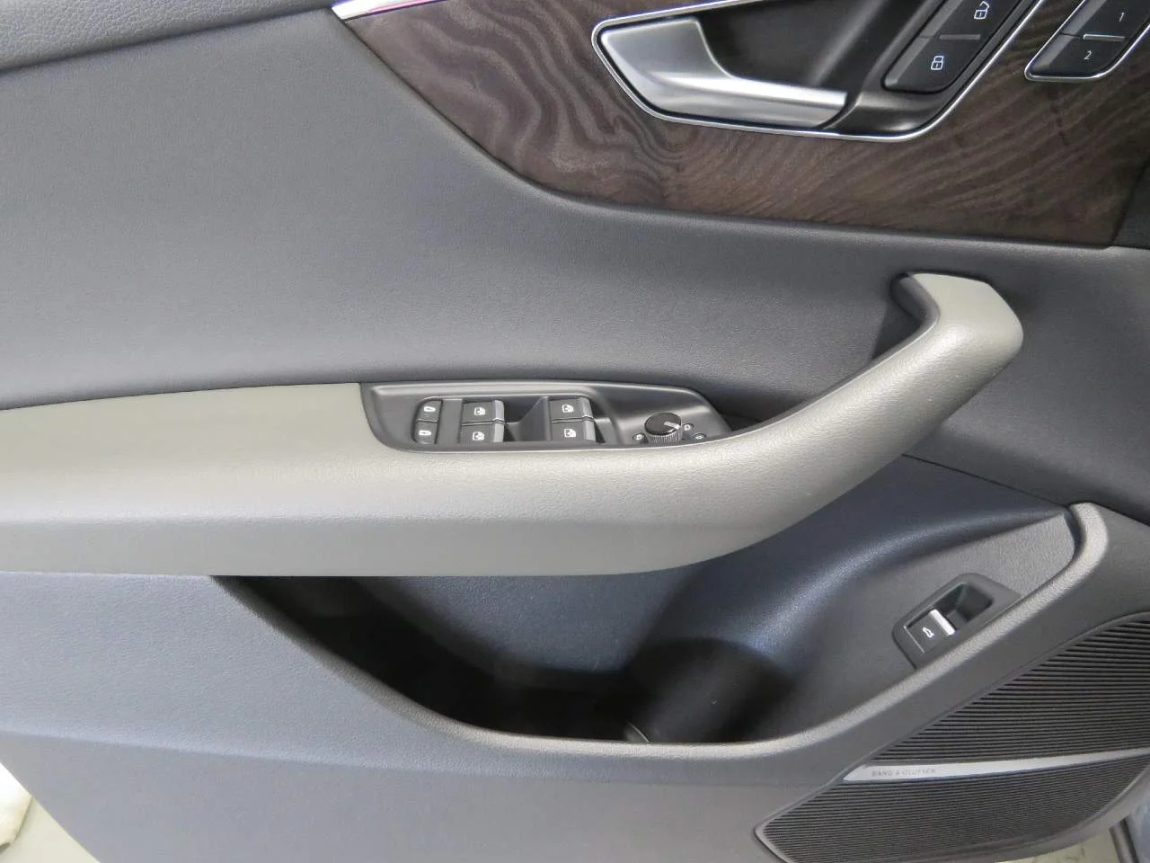 2021 Audi Q8 Premium Plus - Photo 17