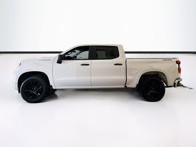 Used 2024 Summit White Chevrolet Custom image 9