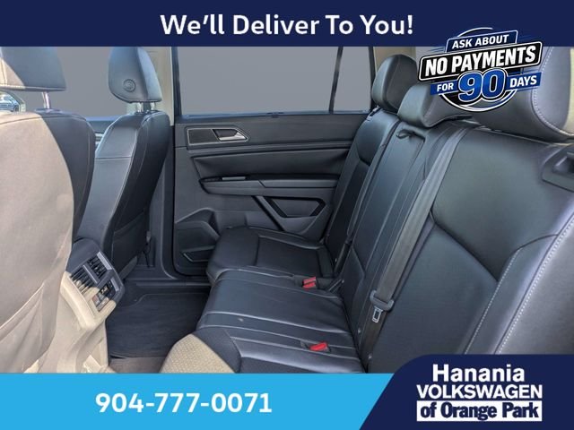 Used 2018 Black Volkswagen 2.0T SE w/Technology image 14