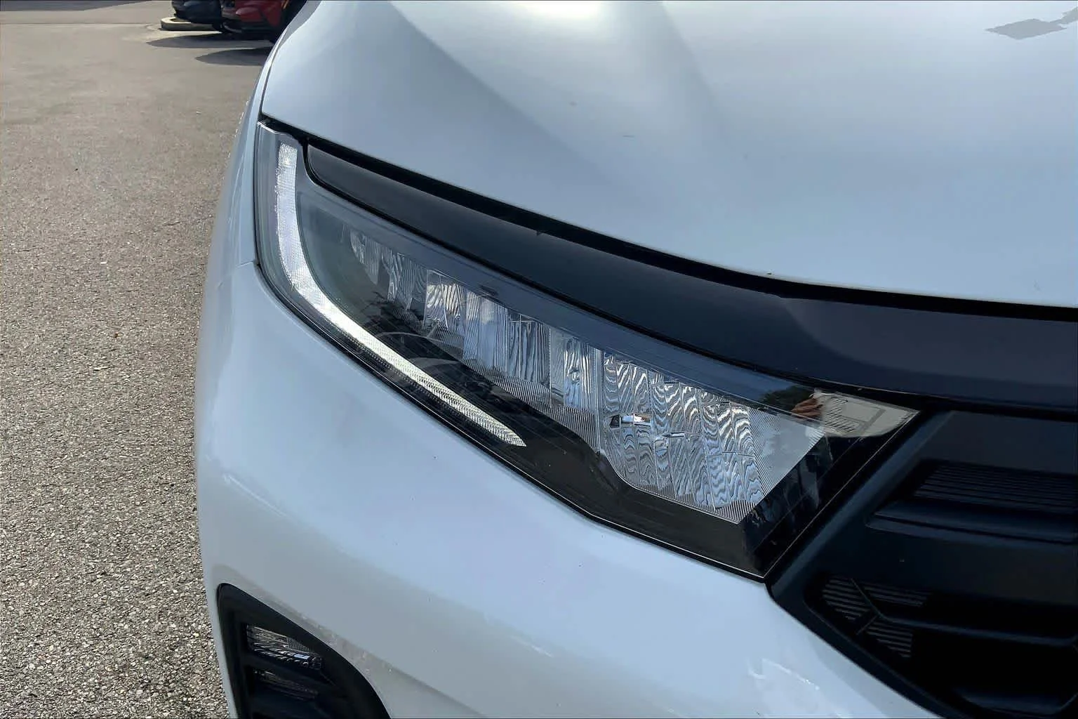 New 2026 Platinum White Pearl Honda EX-L image 13