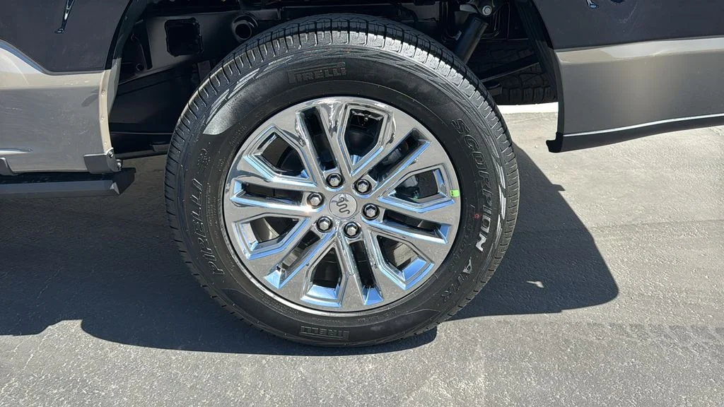 New 2026 Blue Ford King Ranch image 8