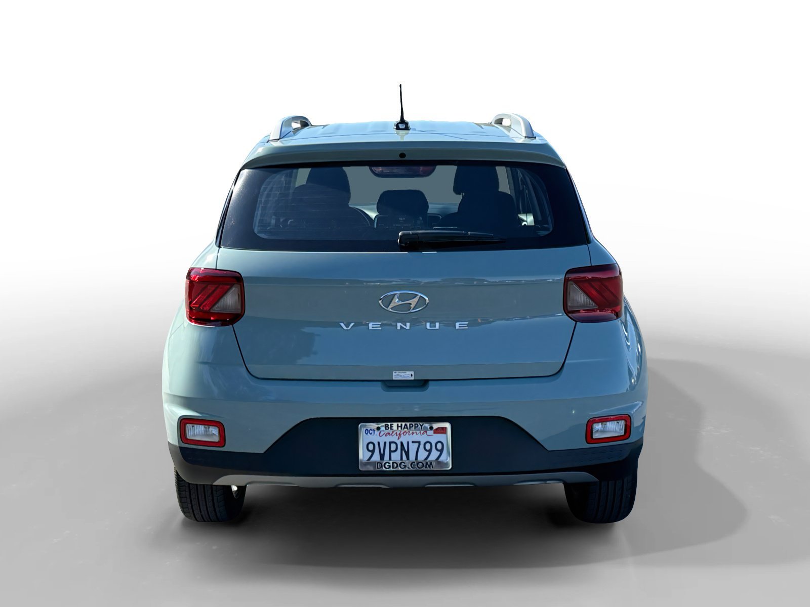 Certified Used 2025 Green Hyundai SEL image 4
