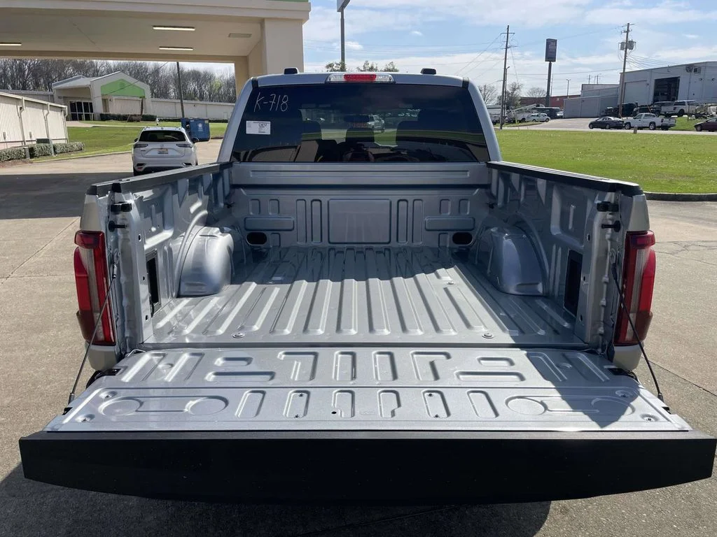 New 2026 Iconic Silver Metallic Ford Lariat® image 10