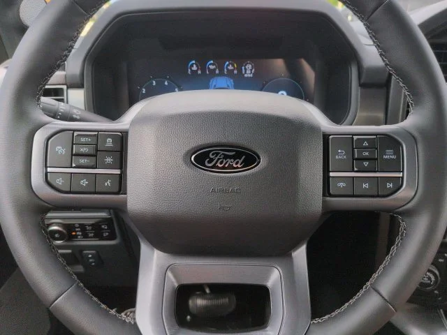 New 2026 Oxford White Ford Lariat® image 28