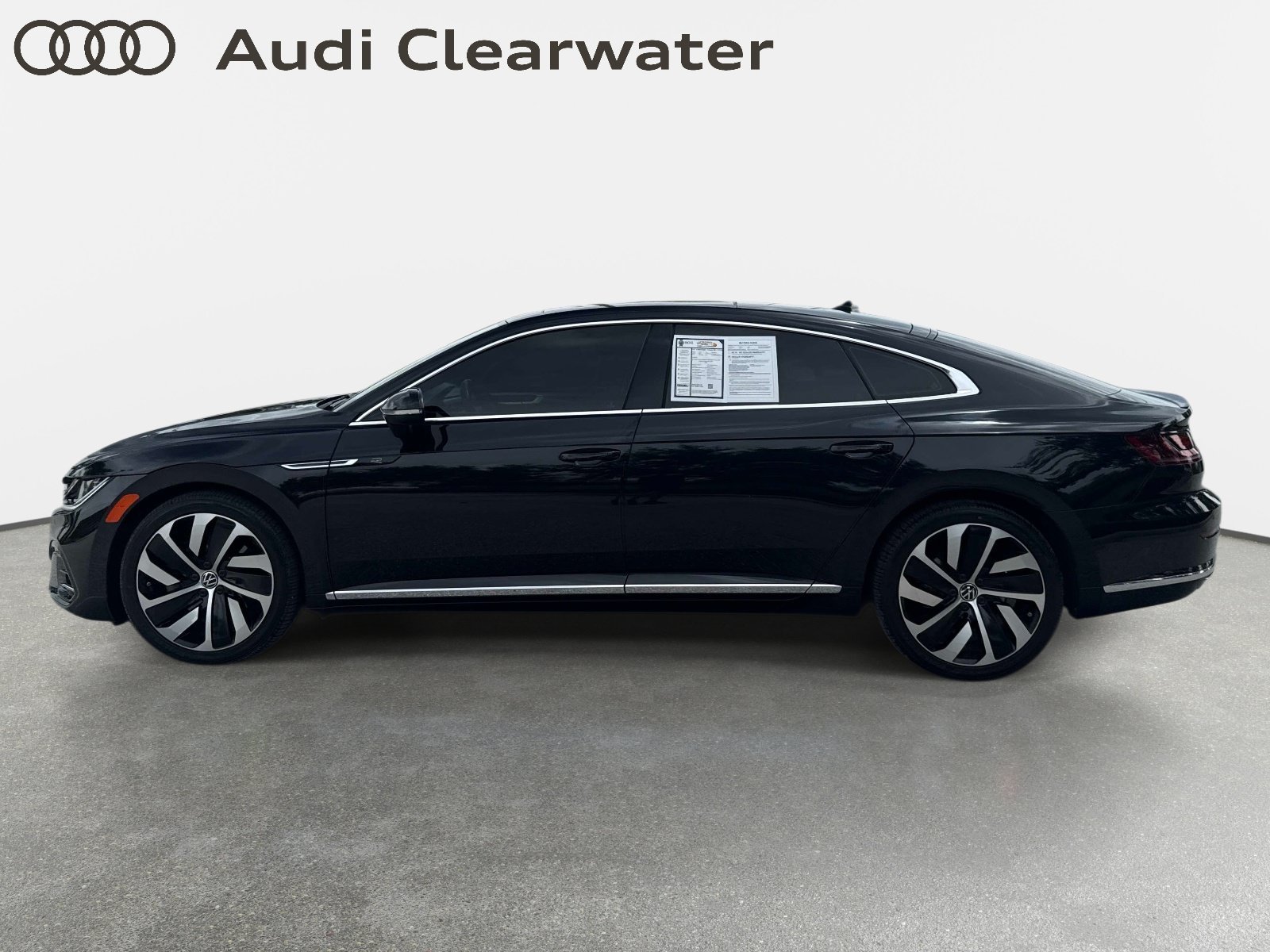 Used 2021 Deep Black Volkswagen SEL R-Line image 2