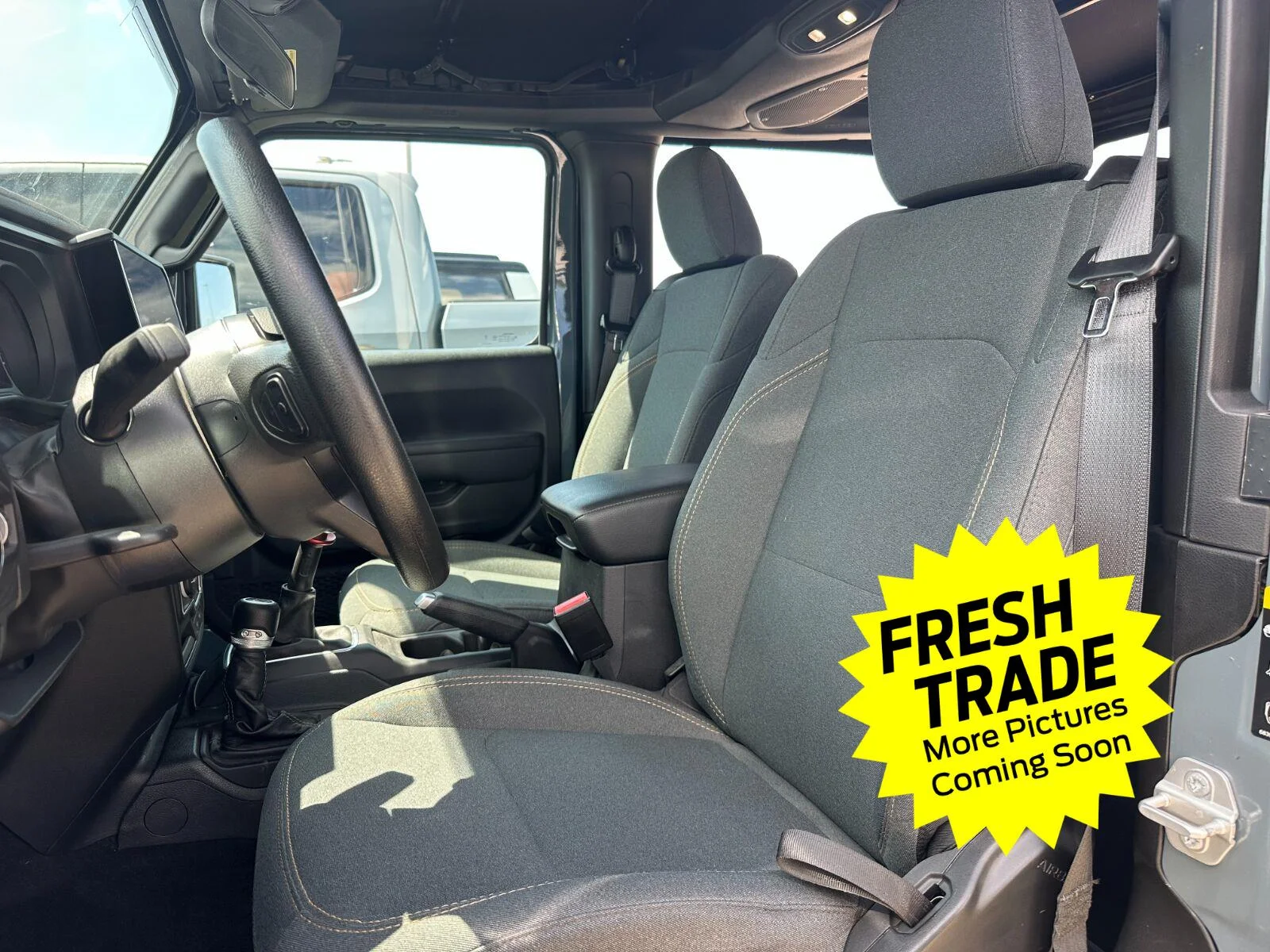 Used 2024 Anvil Clear Coat Jeep Sport image 8